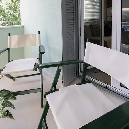 Fili's Spots Апартаменты *