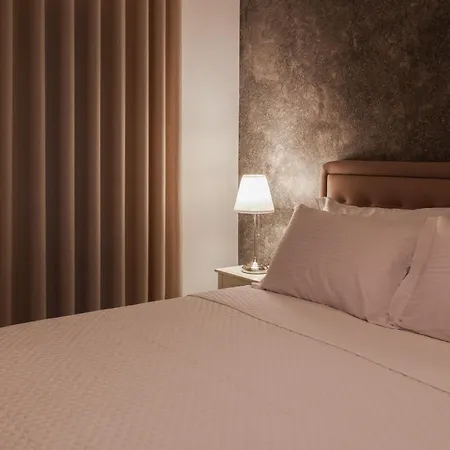 Fili's Spots Апартаменты *