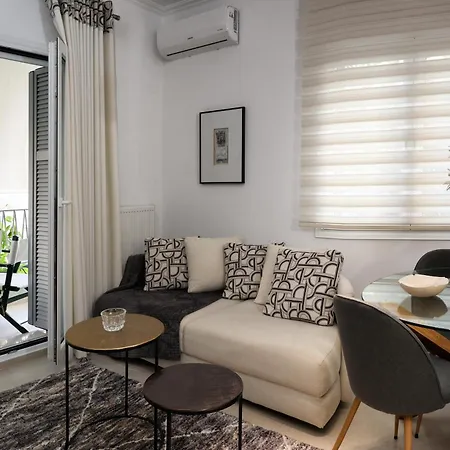 Fili's Spots Апартаменты *