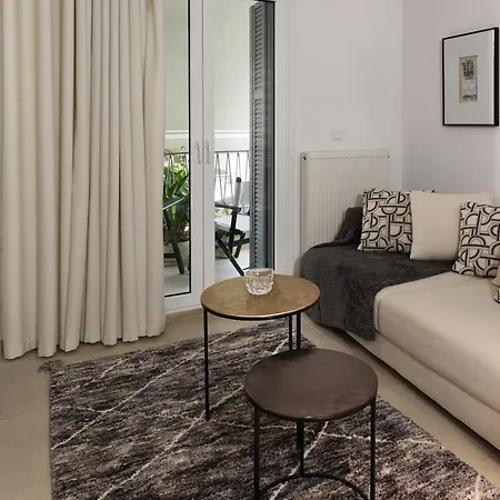 Апартаменты Fili's Spots